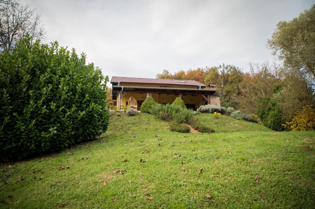 Green Hills Cottage In Zagorje With Magnificent View Ravnice-Desinicke Kültér fotó